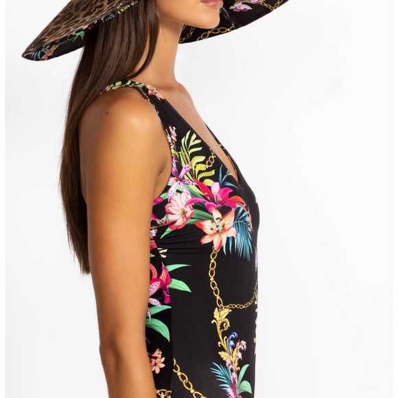 new Johnny Was swimsuit jungle reversible floral Miller V-neck black one-piece S - Picture 10 of 16